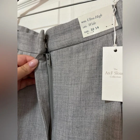 NWT Abercrombie & Fitch Sloane Tailored Pant - color light gray. Size 32 - Picture 5 of 8